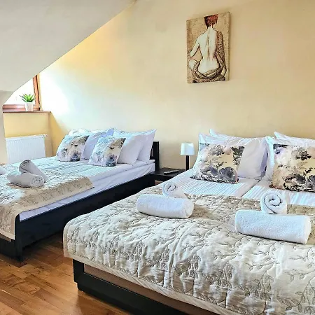 Rodzinny Brzozowa Centrum By Rentilopl Apartamento *